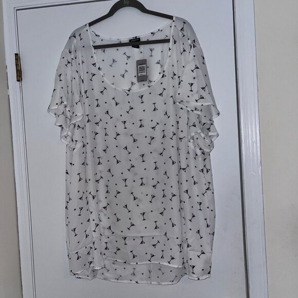 Torrid Size 6 Martini Print Flutter Sleeve Blouse - Picture 4 of 7